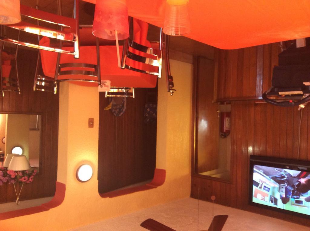 Hotel Maria Esther Matehuala Quarto foto