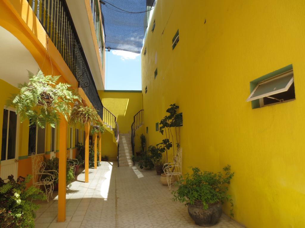 Hotel Maria Esther Matehuala Exterior foto